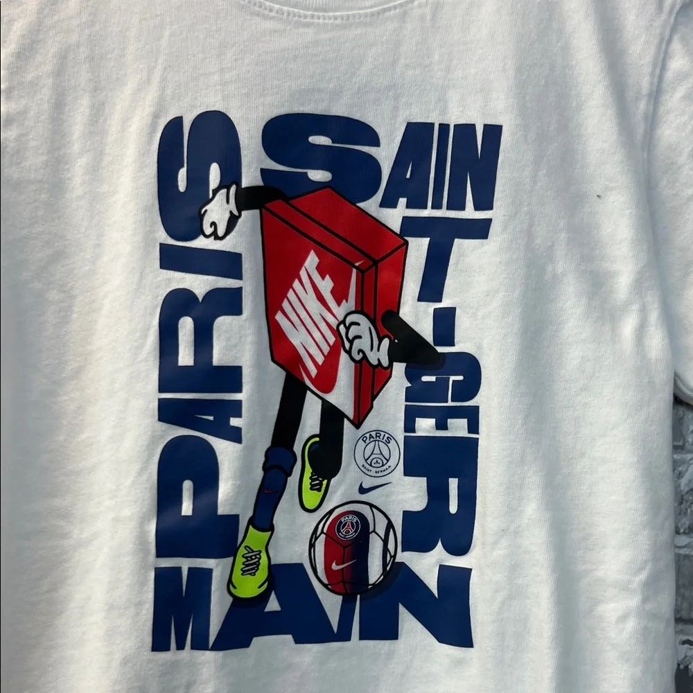 Boy's Nike Graphic‎ T-Shirt